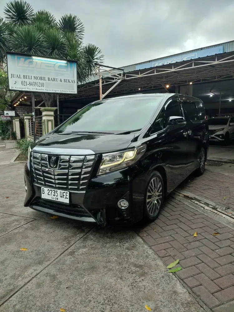 Toyota Alphard G 2.4 at metic th 2017 Hitam nopol Ganjil jakarta Timur