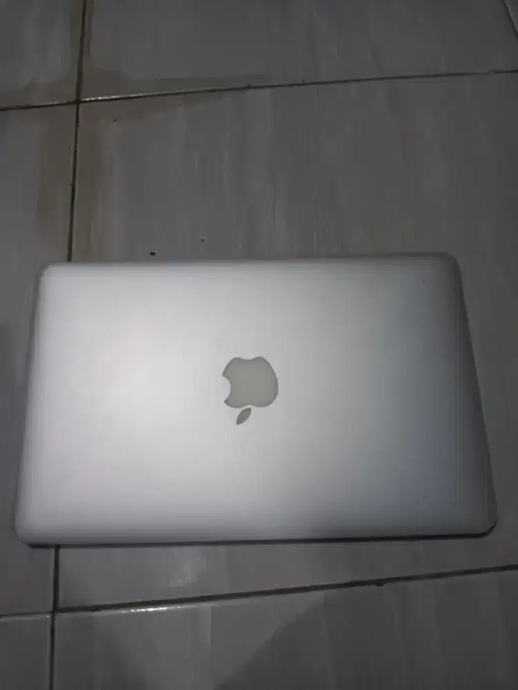 Laptop Slim Macbook Air
