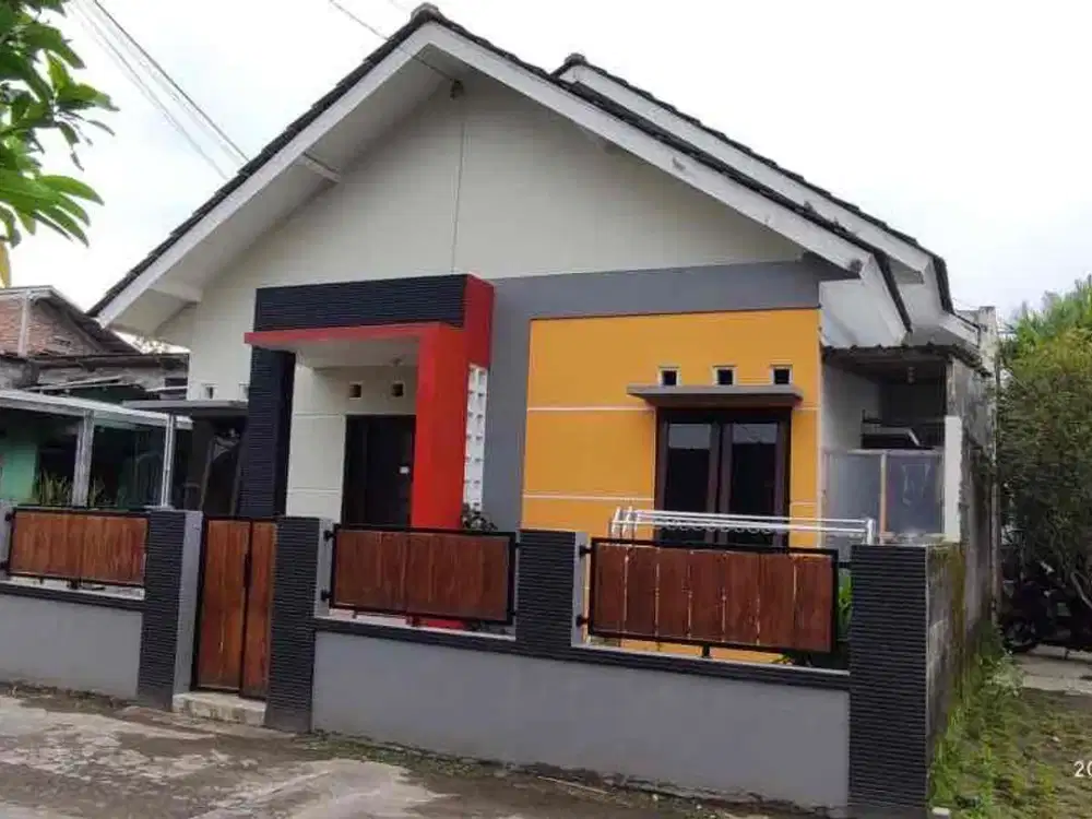 Dijual Rumah Cantik Siap Huni di jl Kabupaten