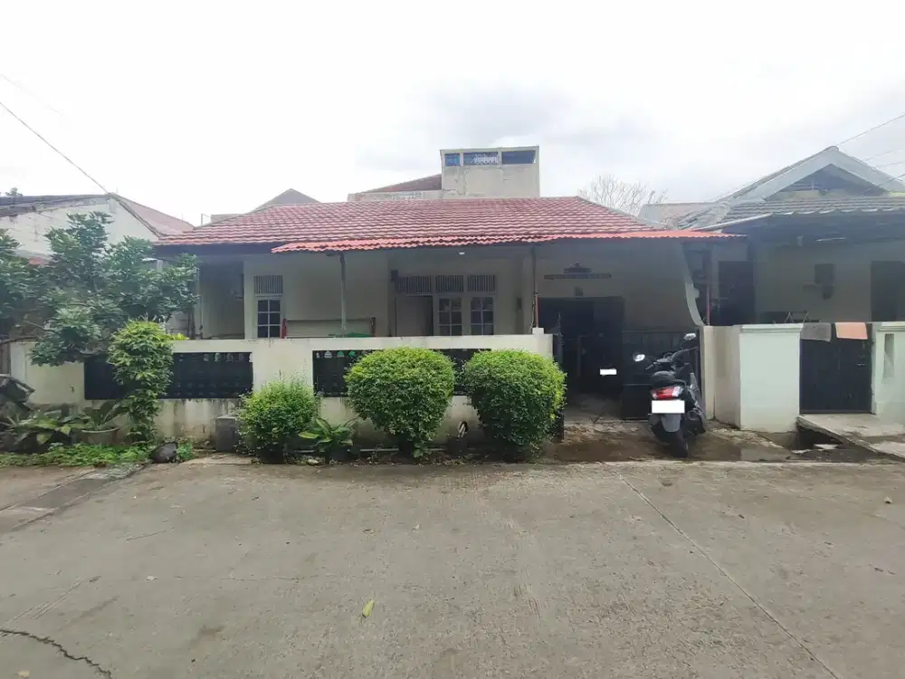 Rumah 1 Lt Luas 15 Menit ke Transpark Mall Bintaro Dibantu KPR J-40298