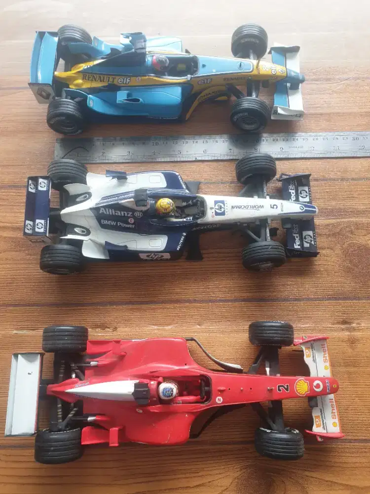 Jual Hotwheels F1 skala 1:18