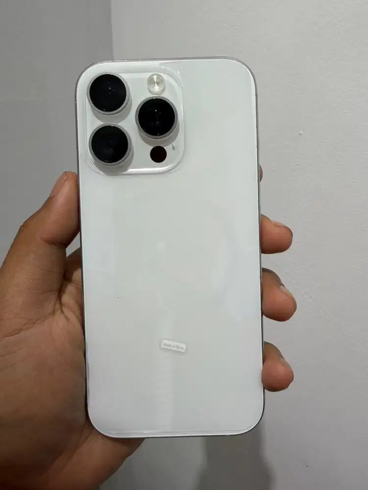 16 Pro 128 white Ibox