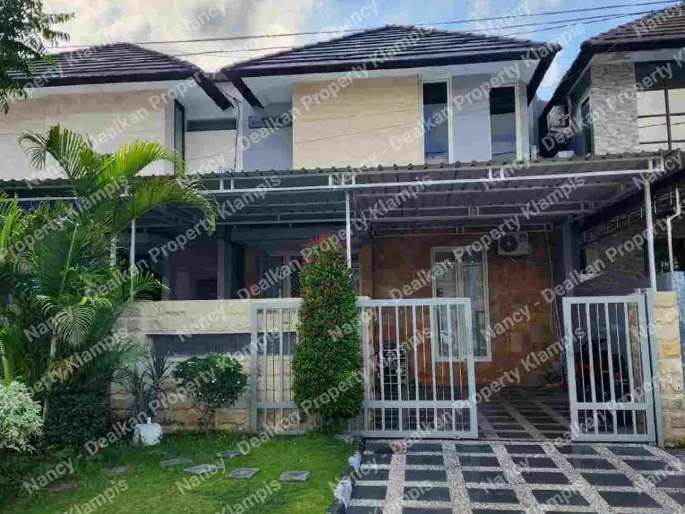 Rumah Pantai Mentari dijual siap huni (full furnish)