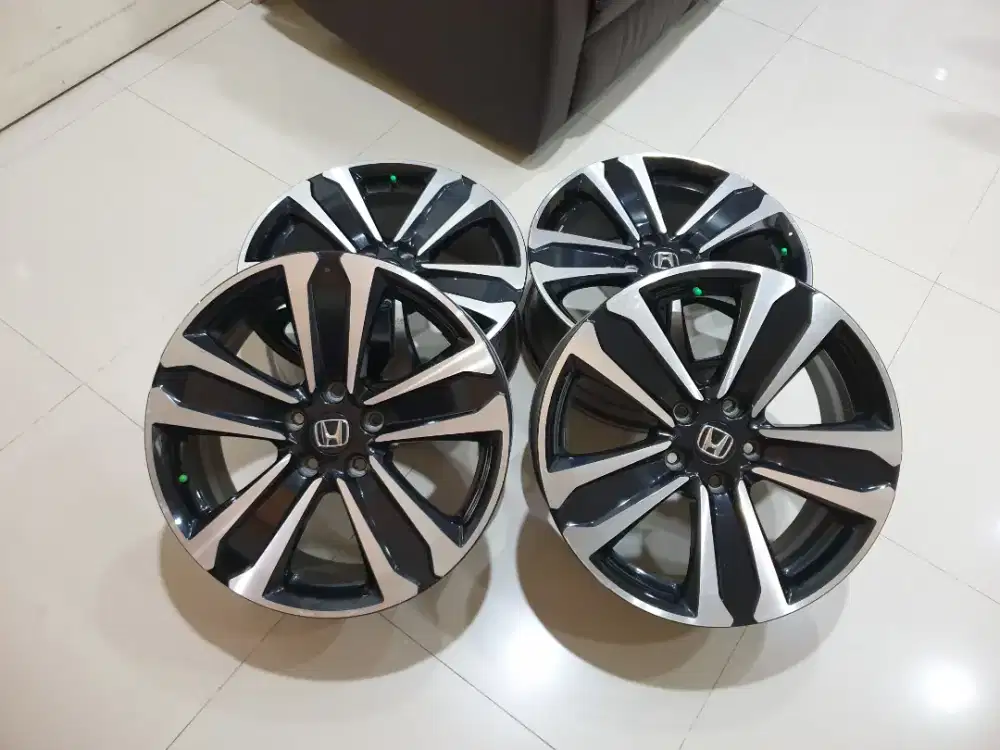 ANTIK 4 VELG R18 Honda CRV TURBO PRESTIGE TerBARU SiapPakai BUKTIKAN