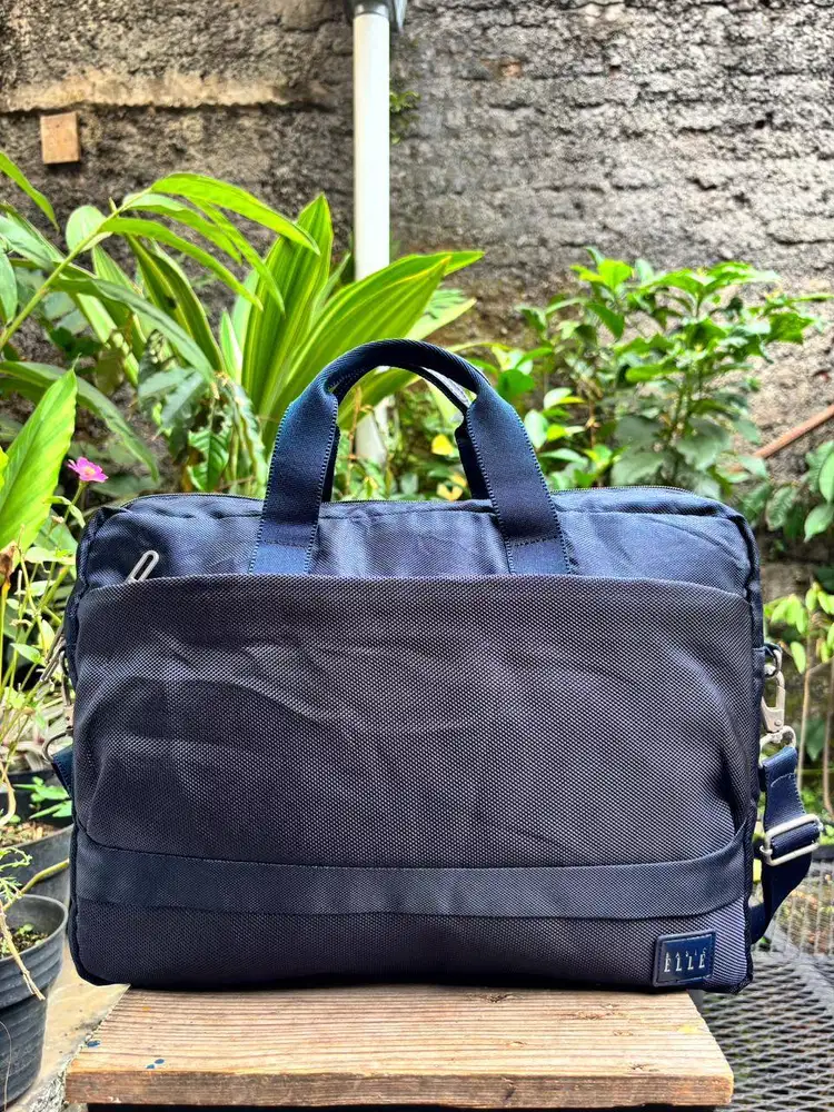 Elle Basic Laptop Case 17” | Tas Laptop | Tas Selempang Briefcase Elle
