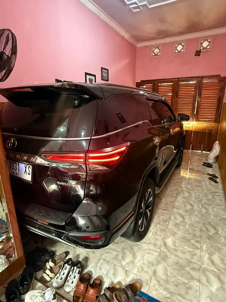 Toyota Fortuner VRZ TRD 2018 Solar 2.4