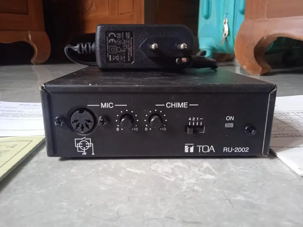Amplifier TOA RU 2002