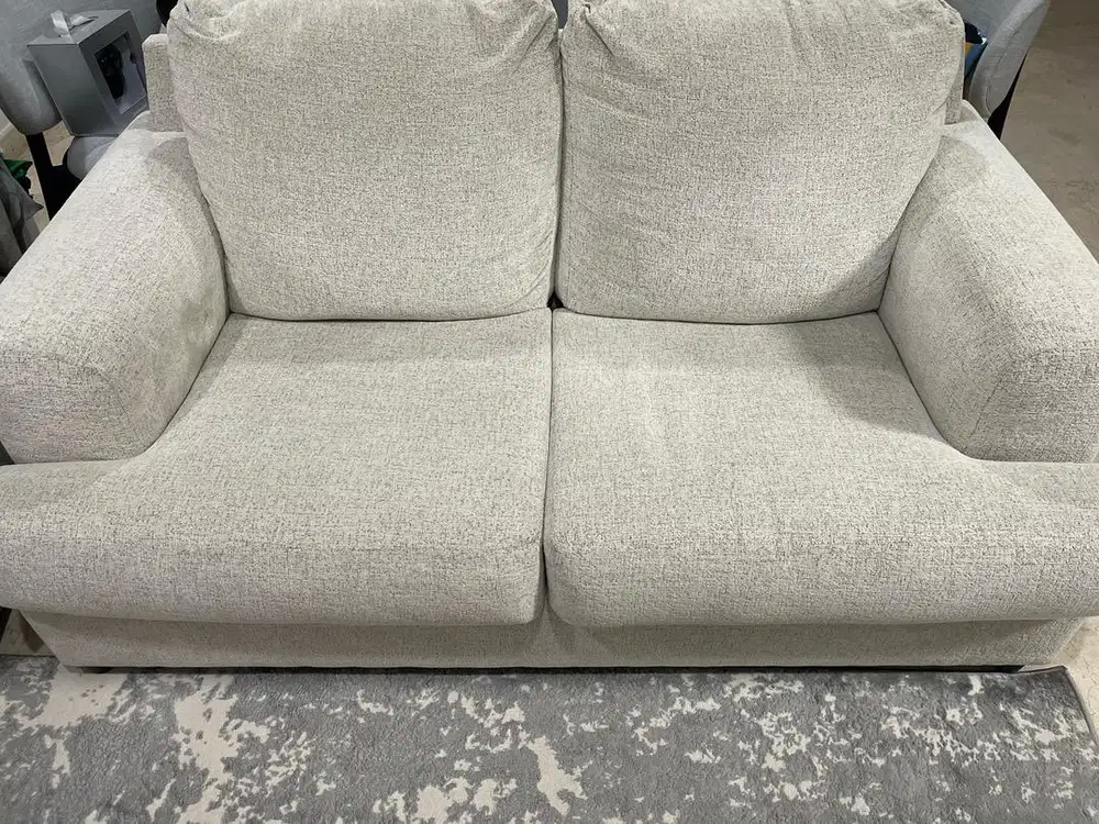 Sofa soletren informa 2 seater (ada bantalnya masih baru 2)