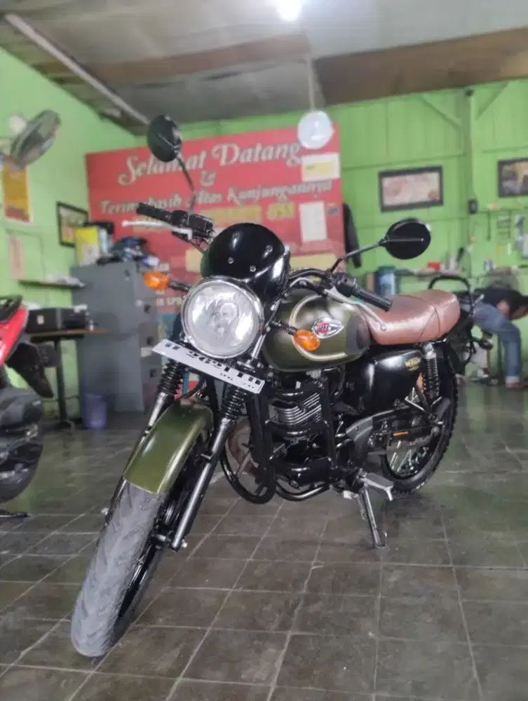 Kawasaki W175 SE 2019