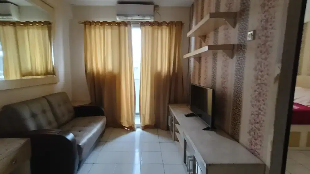 DISEWAKAN FULL FURNISH APARYEMEN SENTRA TIMUR ISI LENGKAP