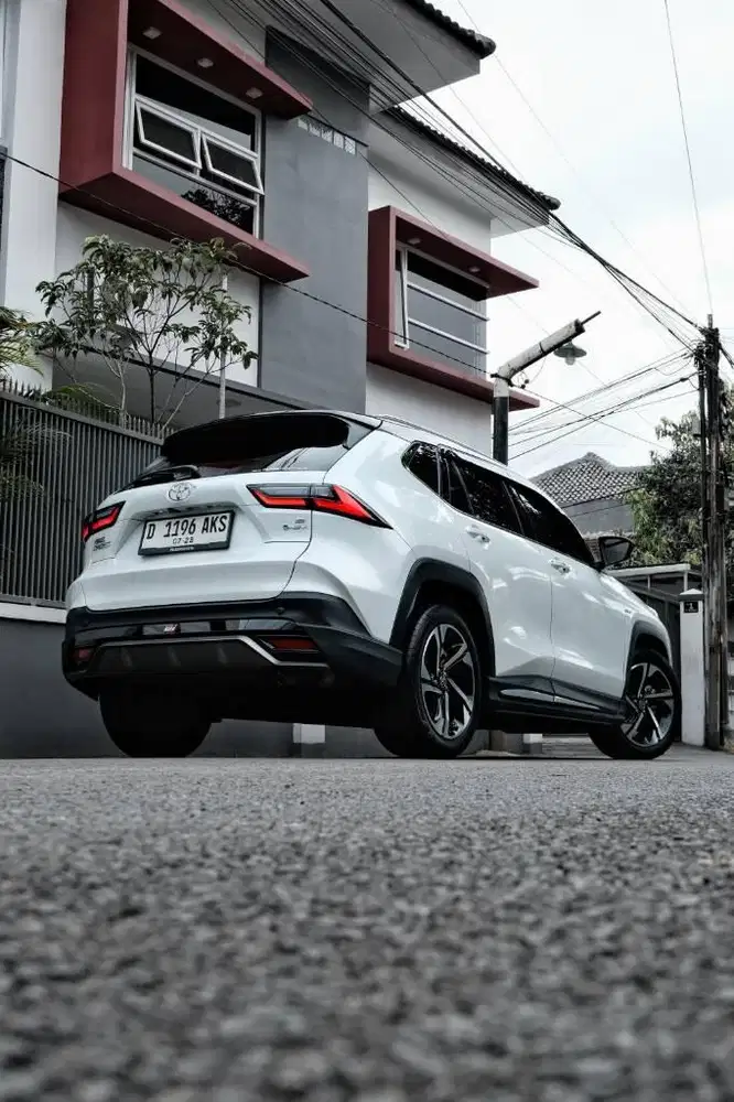 LowKm! Toyota Yaris Cross Hybrid GR sport 2023 panoramic