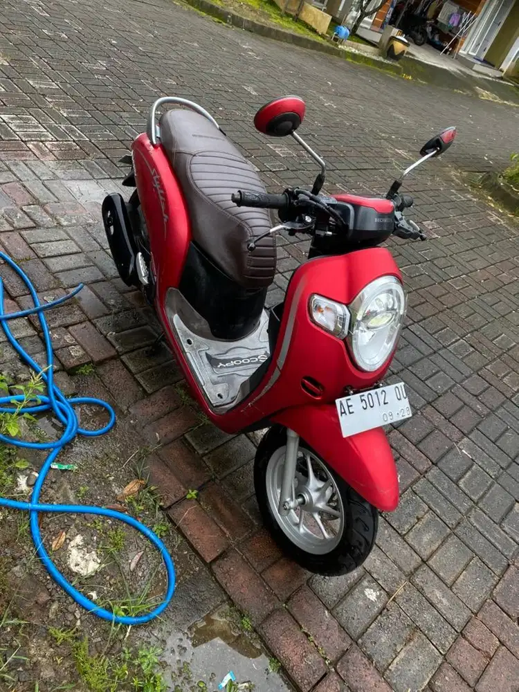 Honda scoopy 2019 merah