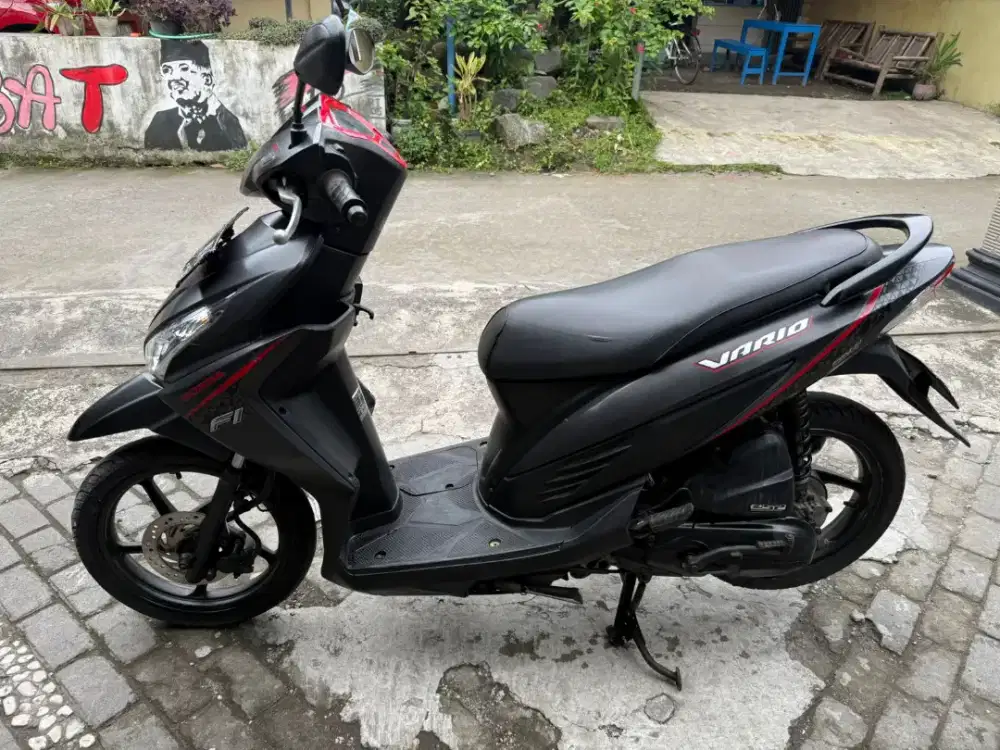 Vario esp hitam doff THN 2016 plat AB Bantul