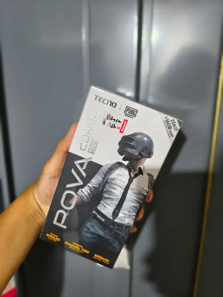 TECNO POVA CURVE 5G 8/256 BARU