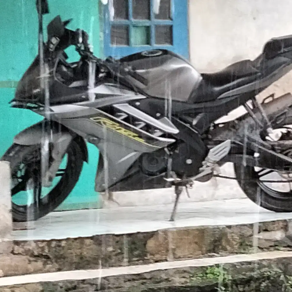 Jual motor R15 v2