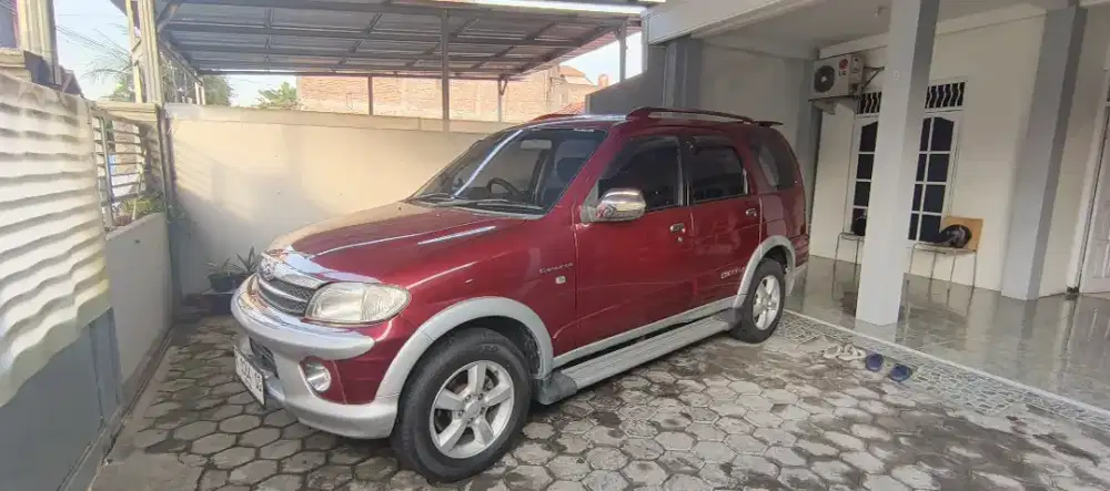 Daihatsu Taruna Oxxy FGX 2005