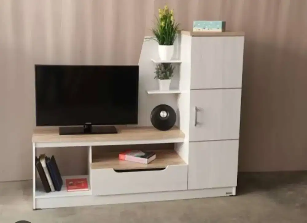 Meja tv minimalis