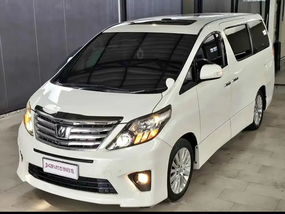 Toyota Alphard 2012 Bensin