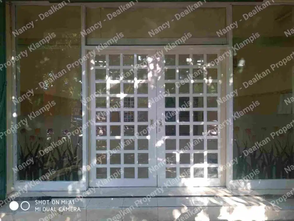 Ruko Kedungdoro Dijual/disewakan siap huni