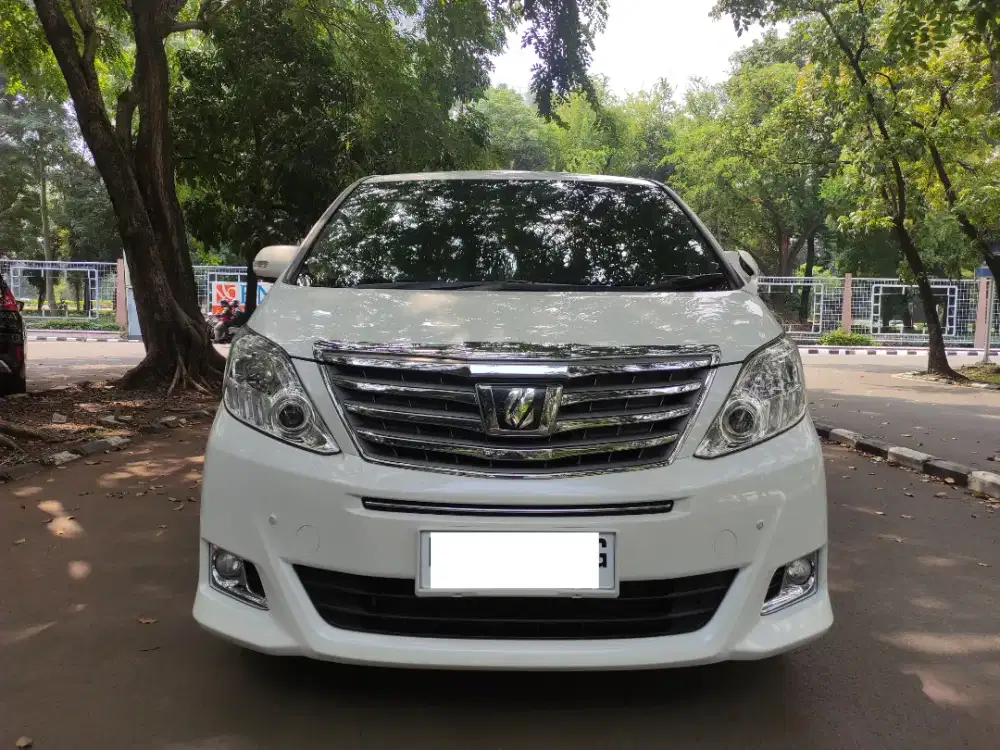 Toyota Alphard welcab 2012 km. 16.000
