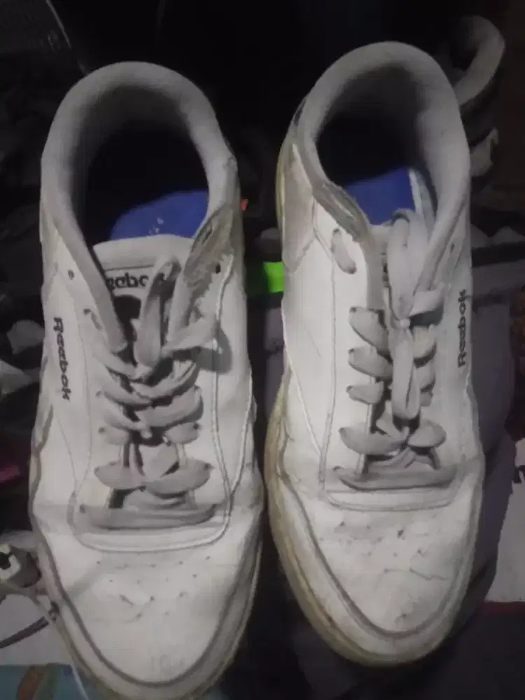 Sepatu sport merk REBORK ory