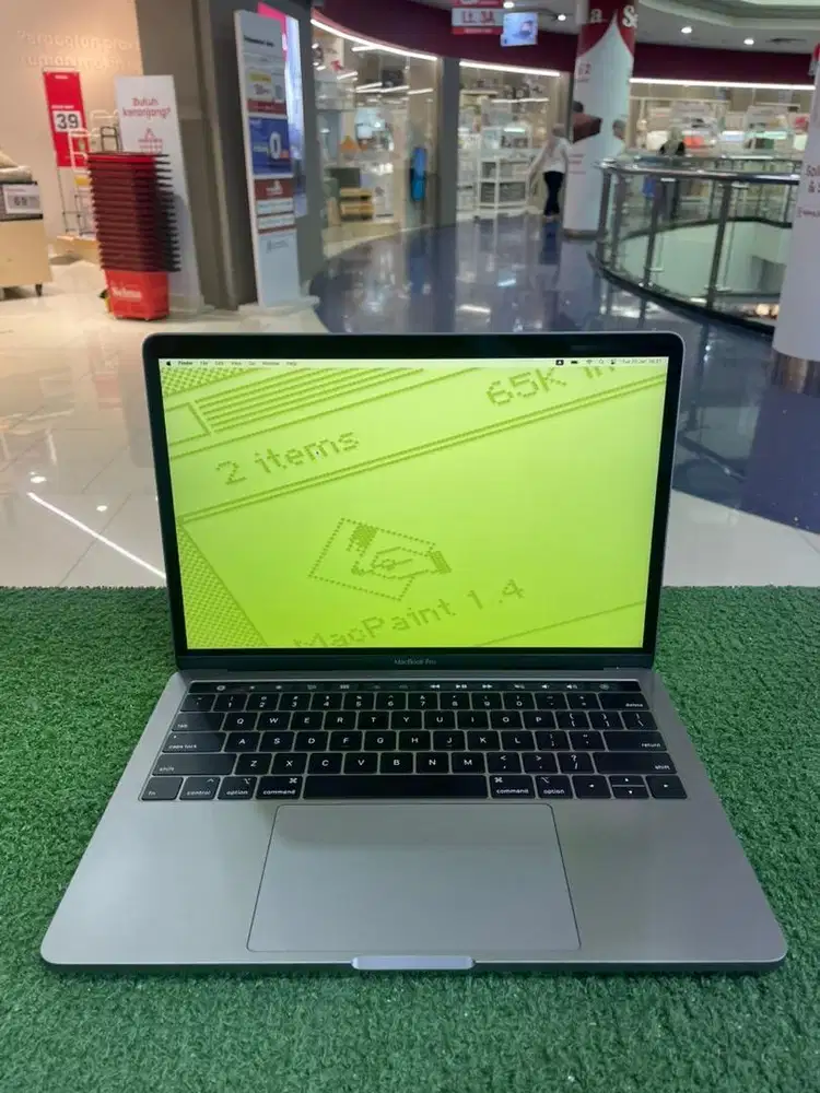Macbook pro 2019 Touchbarr