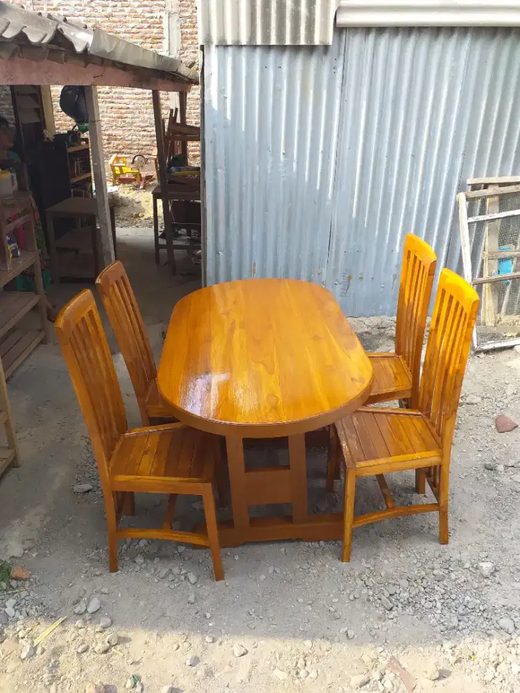 Seat meja makan
