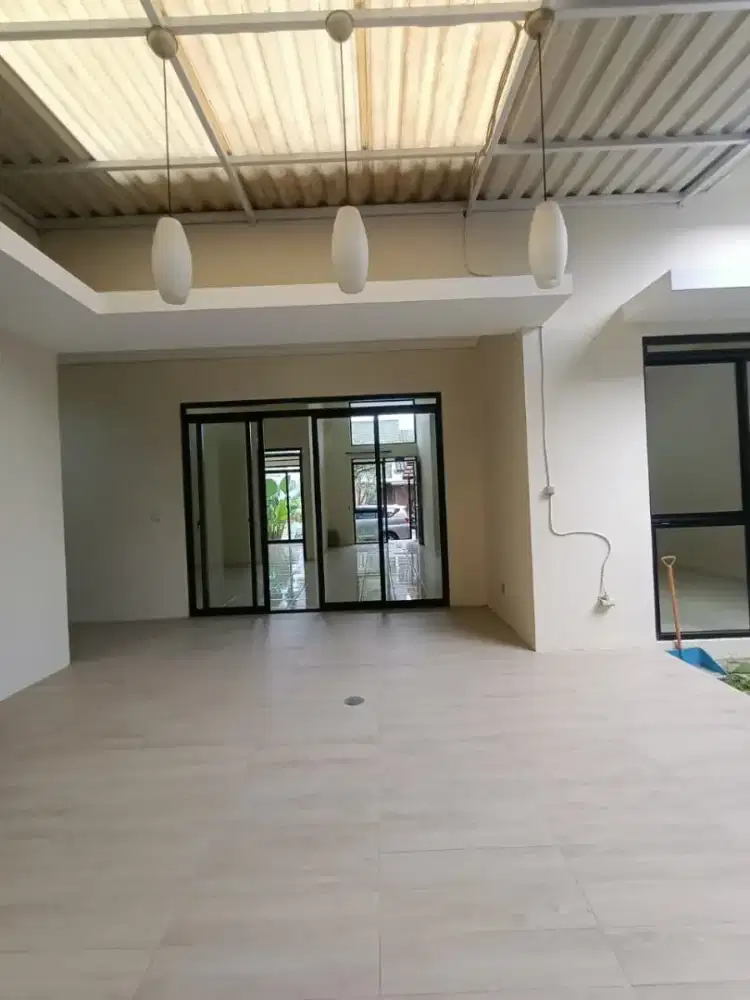 Dijual Rumah Siap Huni tatar Lokacitra Kota Baru Parahyangan