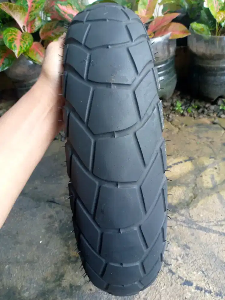 ban motor adv 110/80 ring 14 tubles