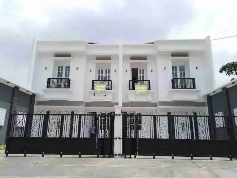 Rumah Mewah 2 Lantai Siap Huni di Komplek Pondok Bambu, Jakarta Timur