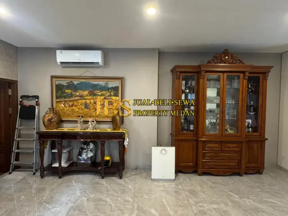 Jual Rumah Mewah Inti Kota di c - Medan
