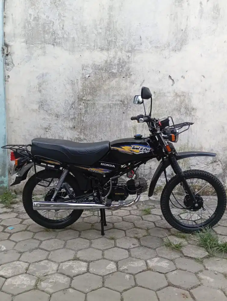 Honda win100 tahun 2002