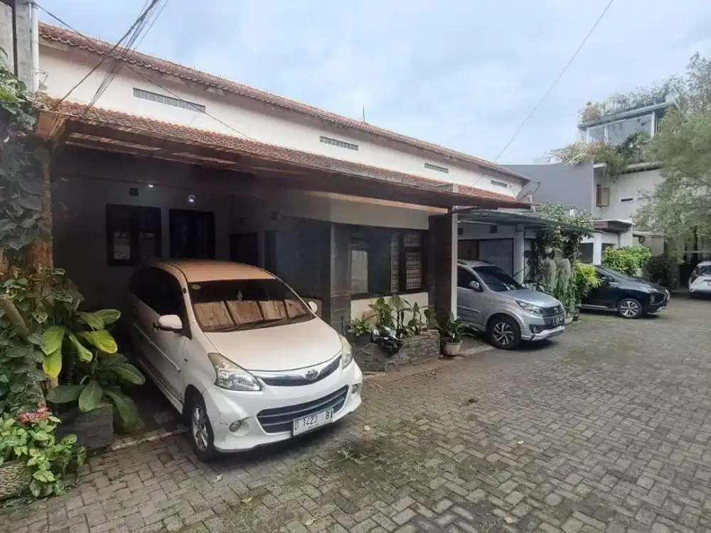 DIJUAL RUMAH MINIMALIS FULL FURNISHED DALAM CLUSTER AWILIGAR