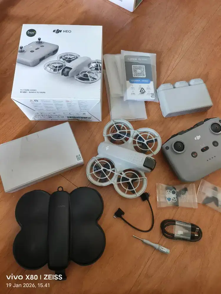 Jual Drone DJI Neo Fly More Combo