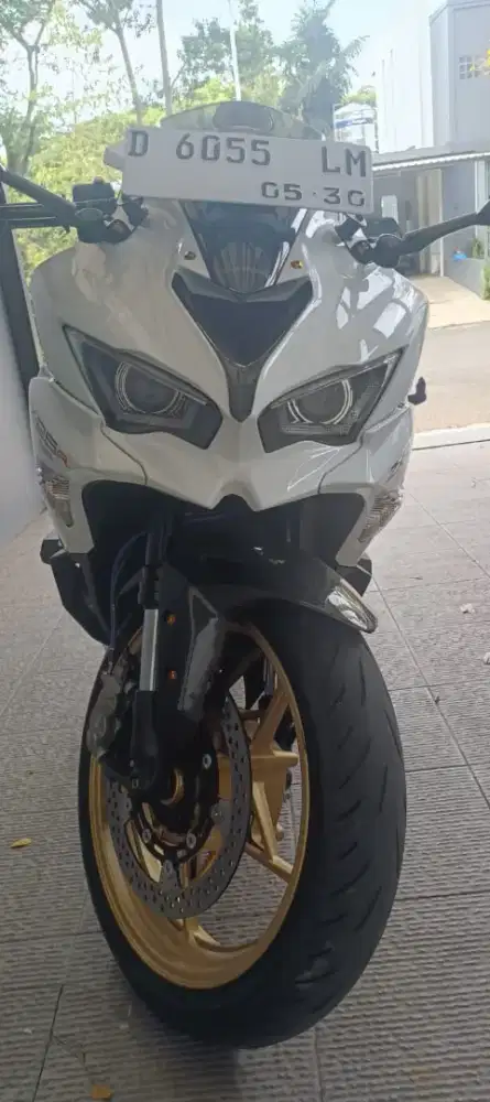 Kawasaki ninja ZX25R SE ABS limited edition