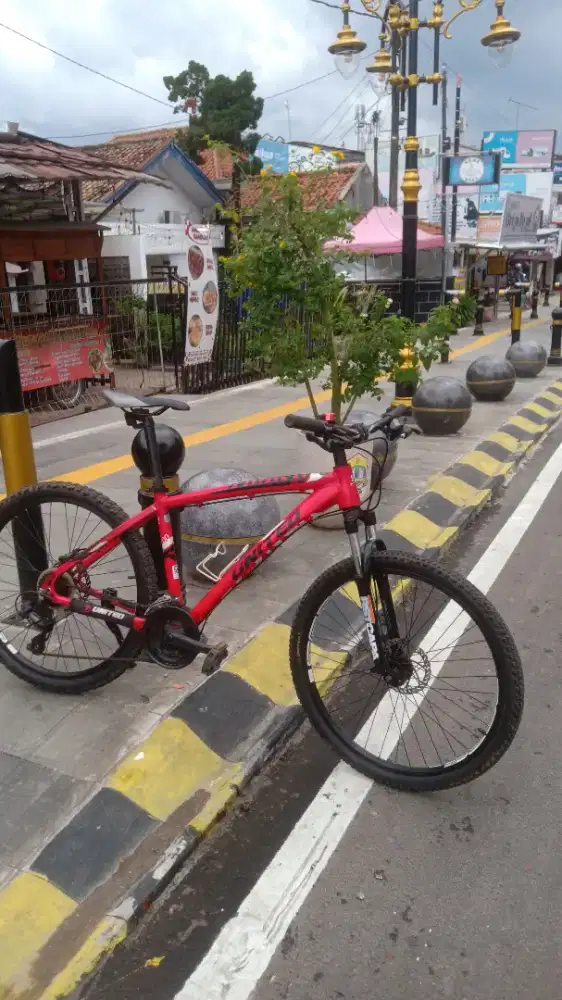 Sepeda gunung united