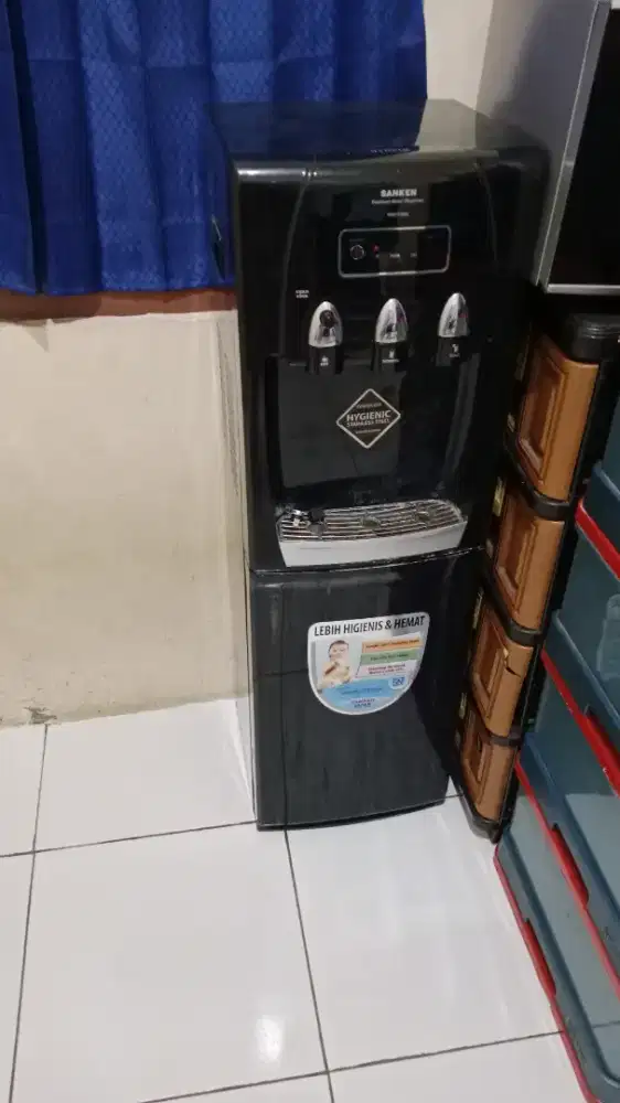 Dispenser sanken galon