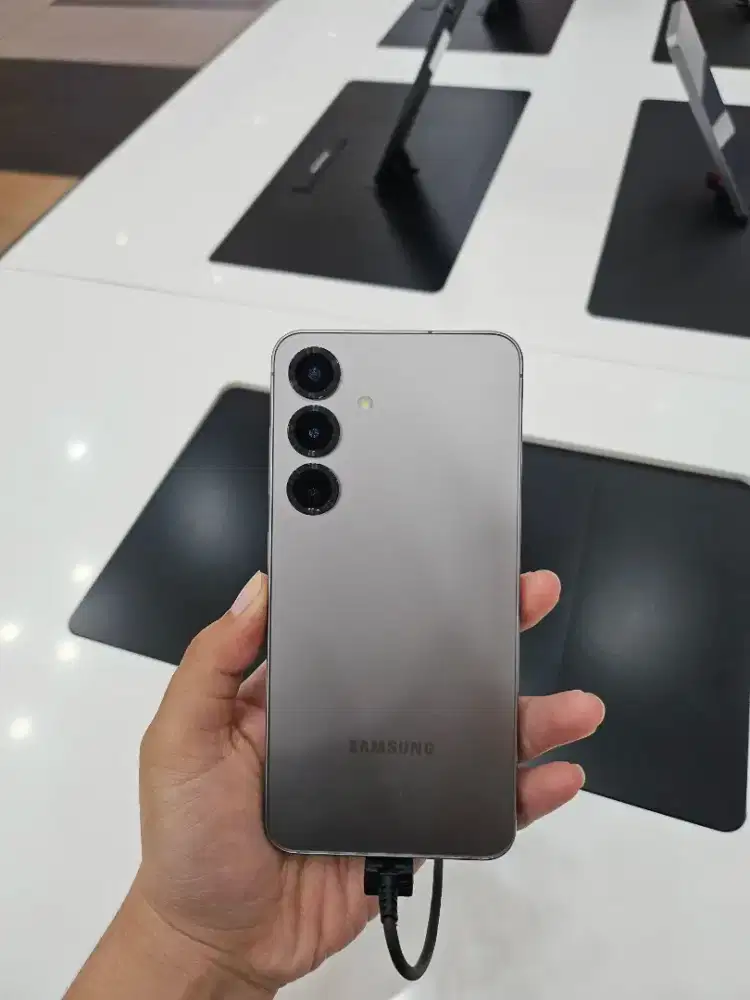 Samsung Galaxy S25 | Bisa kredit bunga 0%