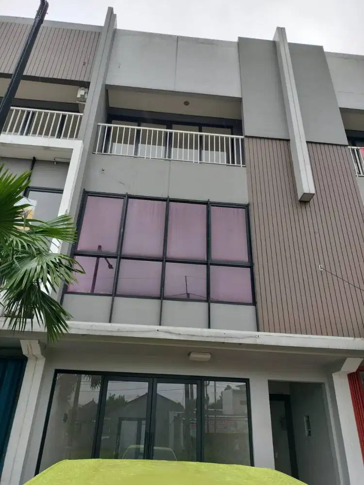 Disewakan Ruko 3 lantai di Lippo Karawaci