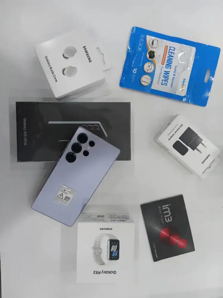 SAMSUNG S25 ULTRA NEW