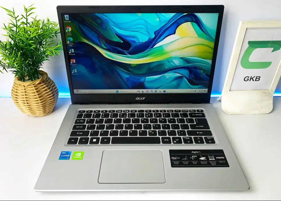 Laptop Acer core i3 Generasi baru dual VGA Nvidia Gaming Cover Alumini