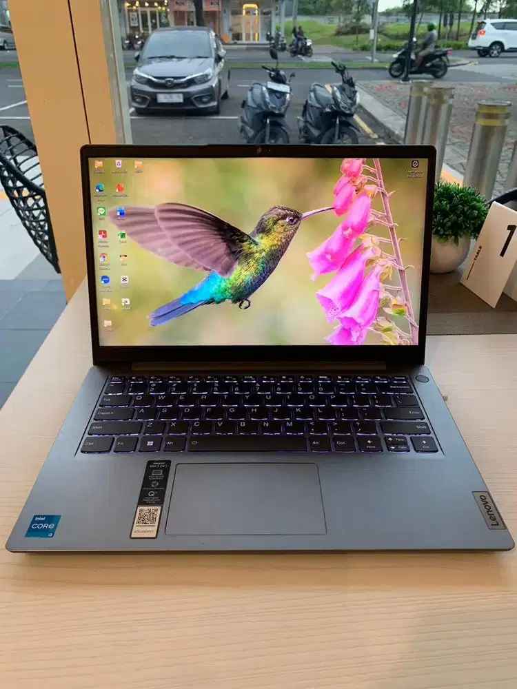 Laptop Lenovo intel i3 Gen 11 Ram 8/128 gb