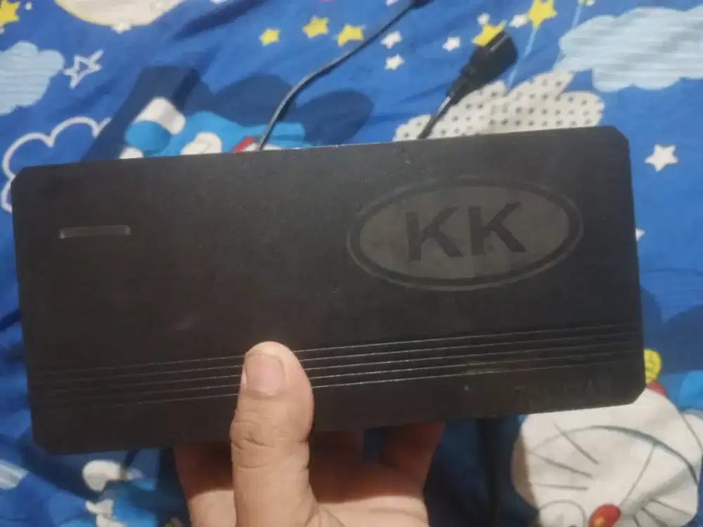 Charger motor listrik