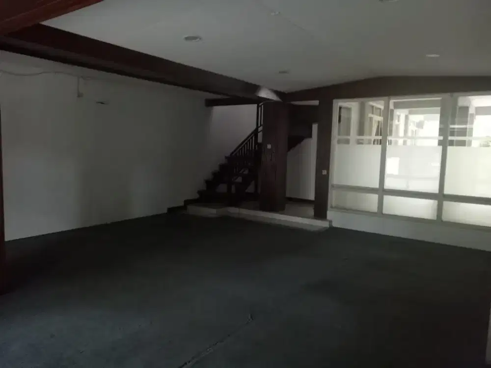 Disewakan Tanah dan Bangunan di Sayap Dago Jl. Raden Patah, Kota Bandung