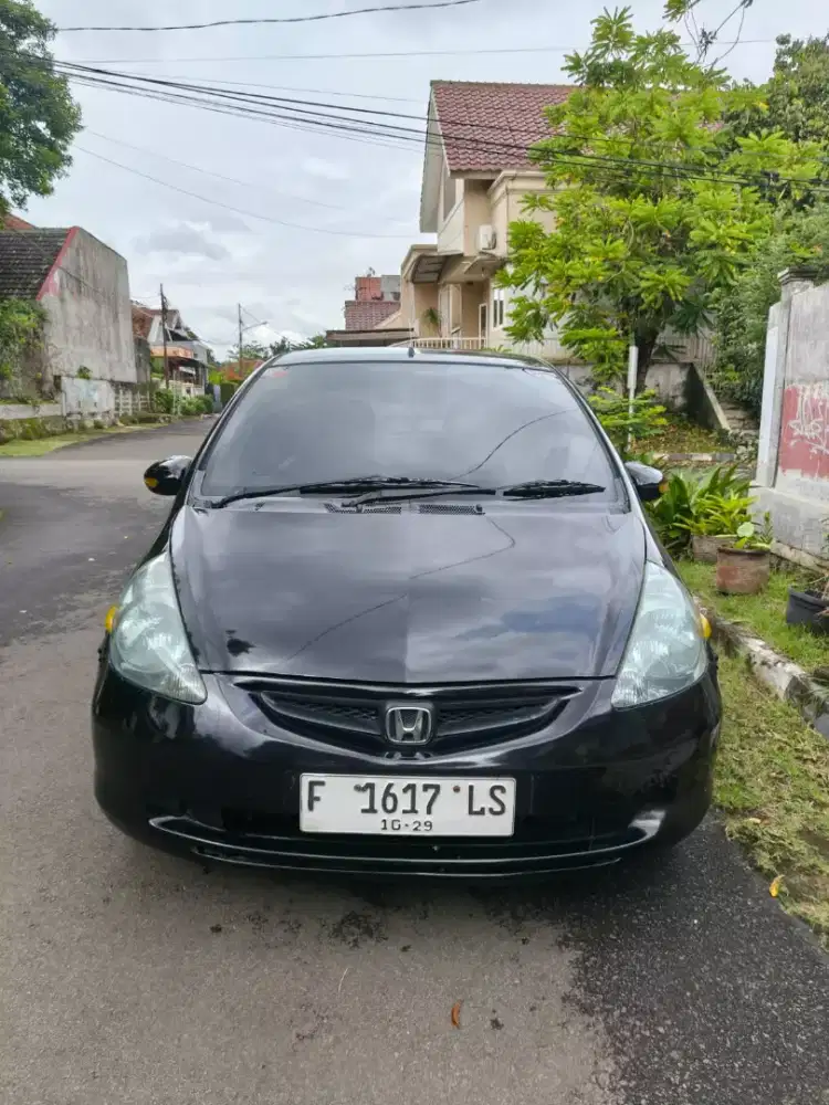 Honda jazz matic isi 2005