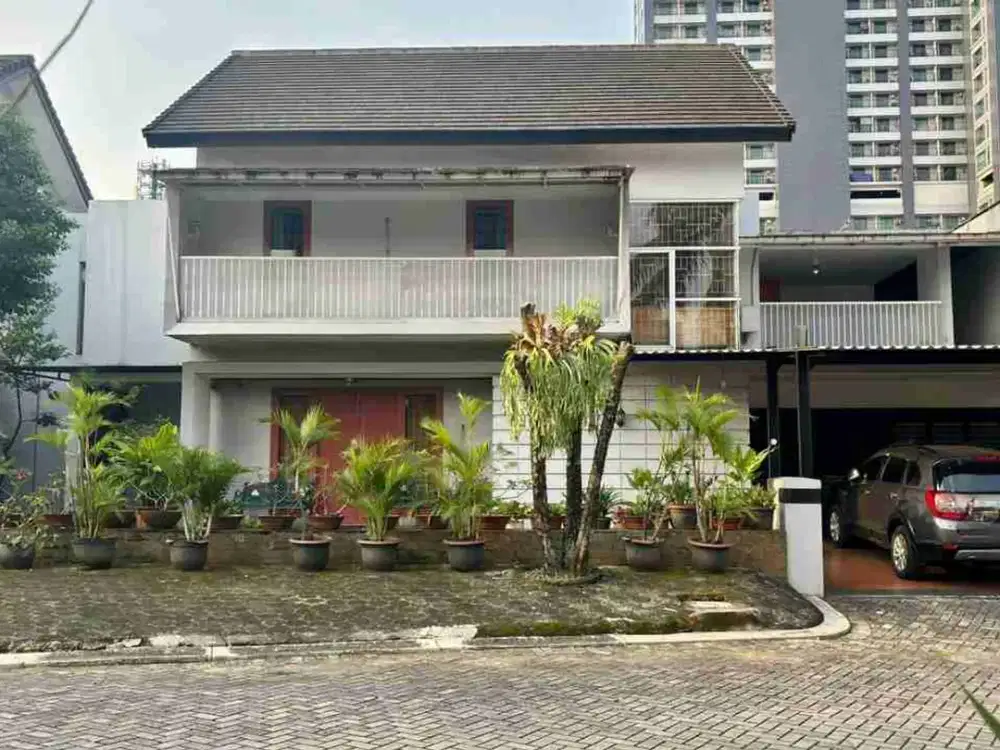 Dijual rumah cluster semi furnish lokasi strategis