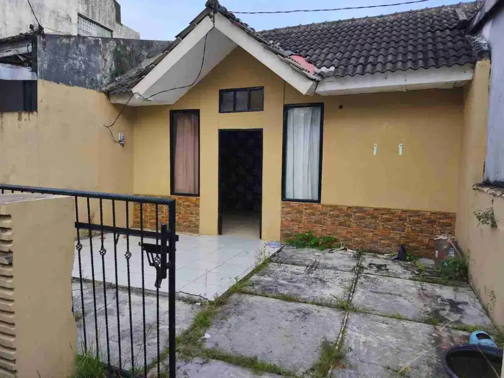 DIJUAL RUMAH TENGAH KOTA SIAP RENOVASI LOKASI DALAM PERUMAHAN REGENCY AMAN NYAMAN HARGA NEGO