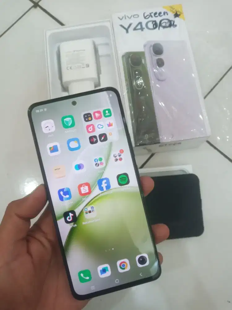 Vivo Y400 8/256 Fullset Original