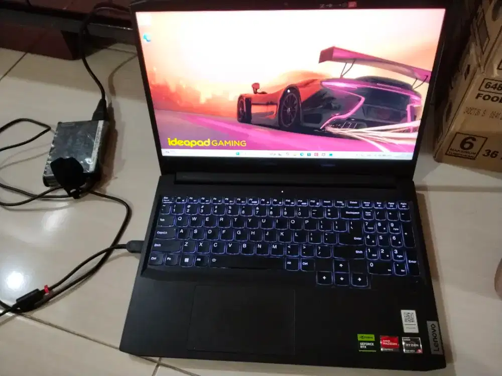 Lenovo ideapad gaming 3 15ACH6 AMD RYZEN5-5500H RAM 16 GB SSD 1,5 TB
