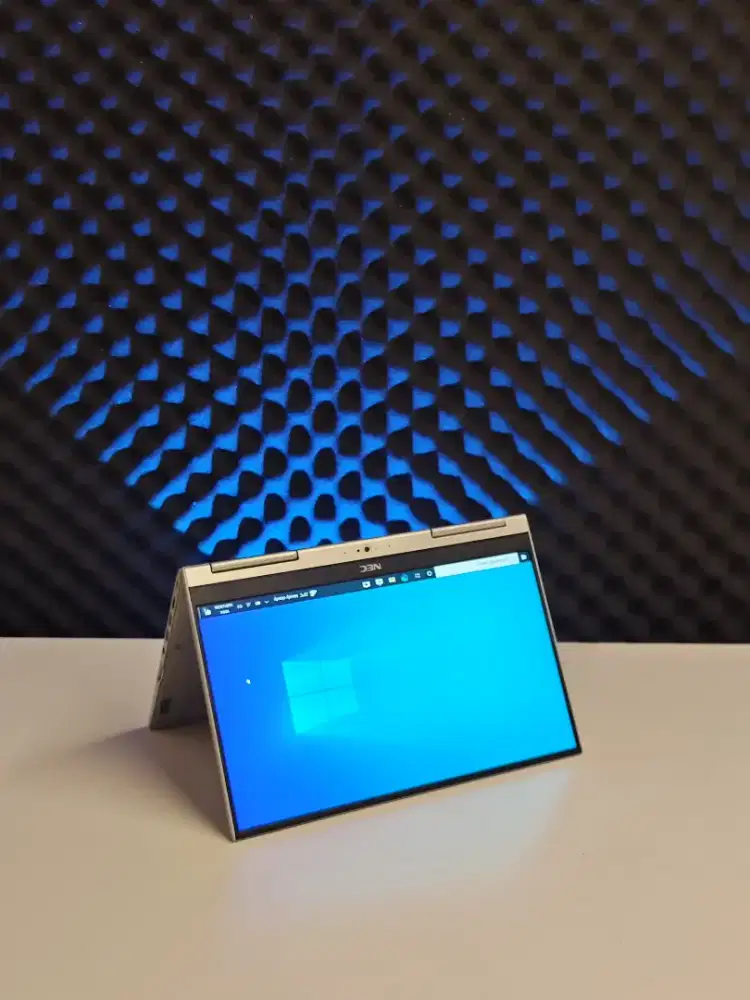 Laptop Nec VG 4 Flip Touchscreen i5 Gen 8